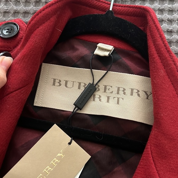 Red Burberry Coat - Us size 2 - Picture 3 of 12